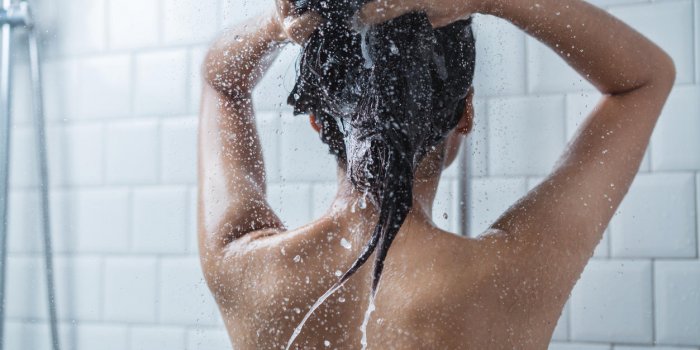 Shampoing : 4 erreurs à éviter quand vous l'achetez